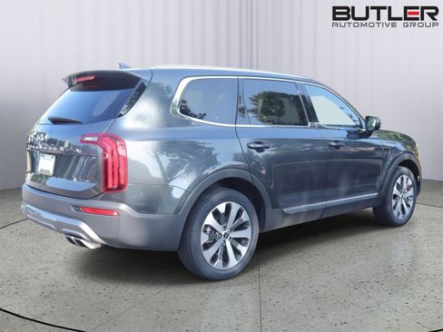 Used 2022 Kia Telluride EX w/ EX Premium Package FWD image 7