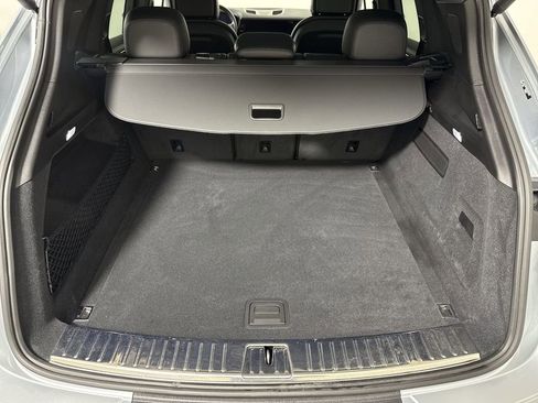 Certified 2025 Porsche Cayenne image 21