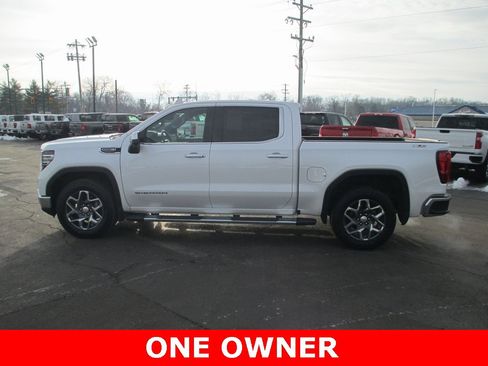 Certified 2023 GMC Sierra 1500 SLT w/ SLT Premium Package image 9