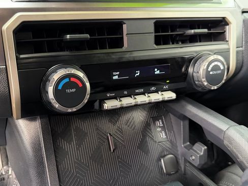 Used 2025 Toyota Tacoma SR5 image 25