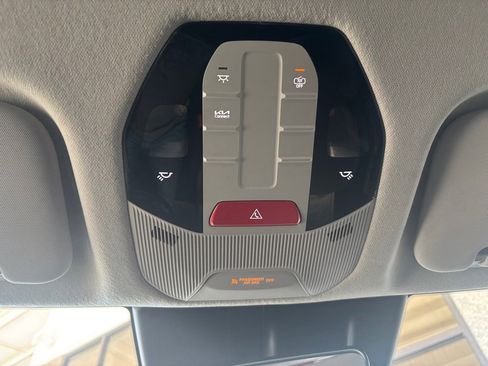 Used 2025 Kia K4 LX image 19