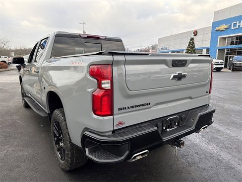 Used 2024 Chevrolet Silverado 1500 LT Trail Boss w/ Convenience Package II image 6