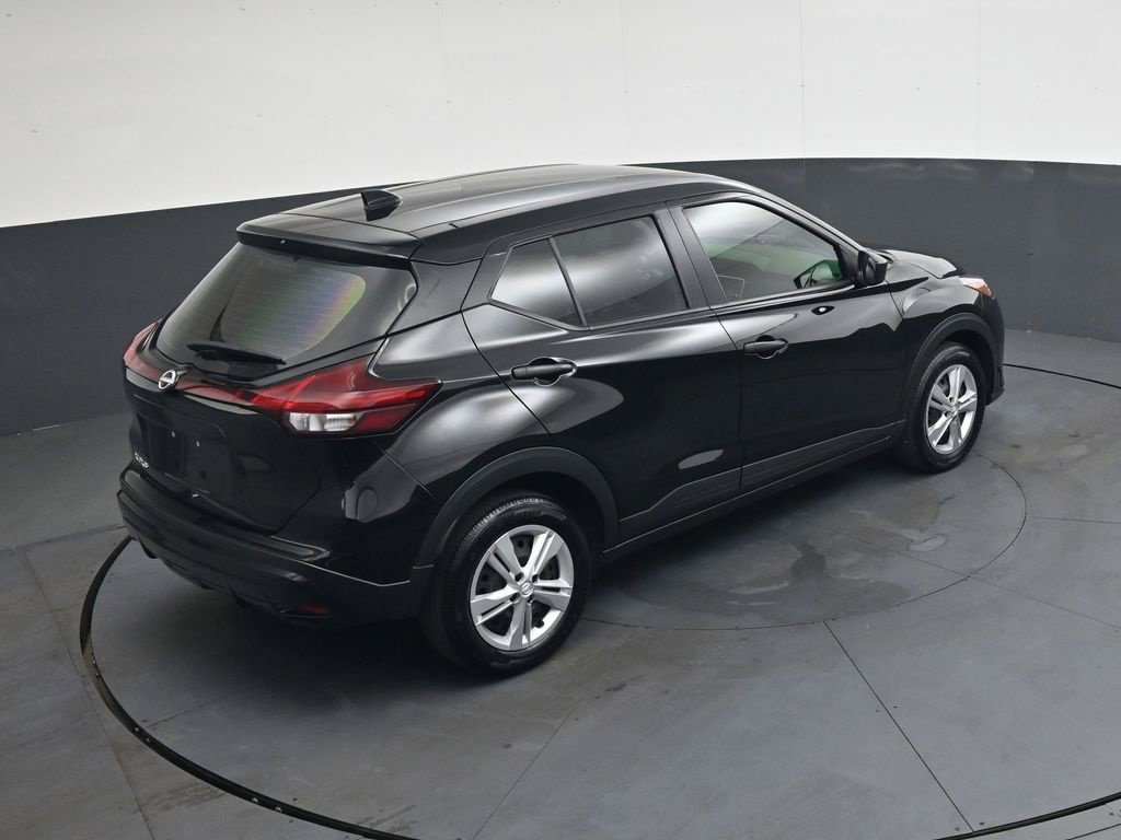 Certified 2025 Nissan Kicks Play S FWD image 28