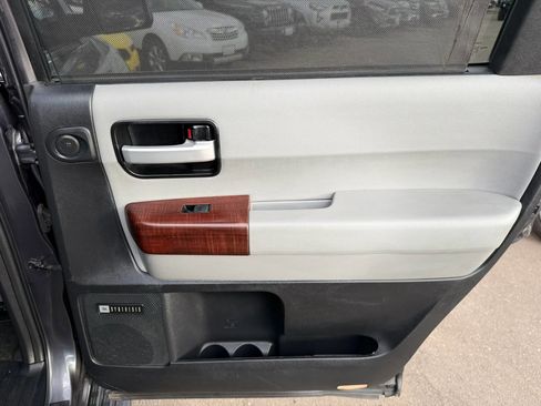 Used 2014 Toyota Sequoia Platinum w/ Preferred Accessory Package image 21