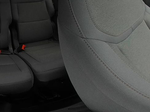 Used 2025 Ford Explorer Active RWD image 23