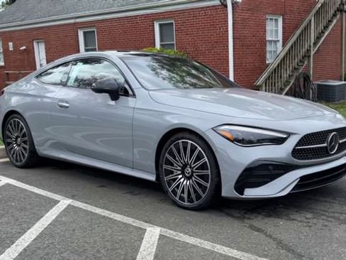 Used 2024 Mercedes-Benz CLE 450 4MATIC Coupe image 4