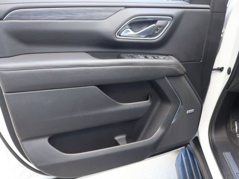 Certified 2023 GMC Yukon SLT image 8