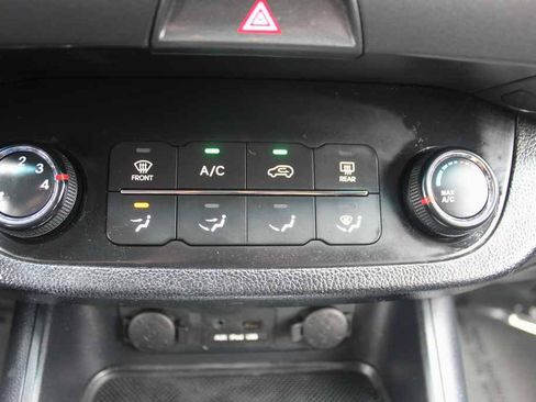 Used 2013 Kia Sportage LX FWD image 20