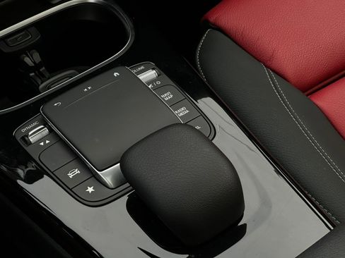 Used 2023 Mercedes-Benz CLA 250 4MATIC image 47