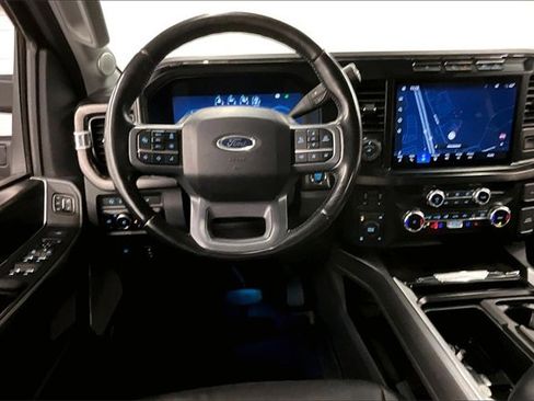 Used 2023 Ford F250 Lariat w/ Lariat Ultimate Package image 5