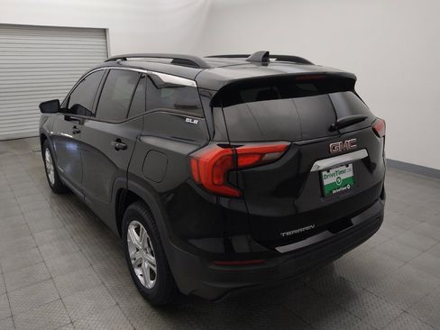 Used 2018 GMC Terrain SLE w/ Driver Convenience Package FWD image 5