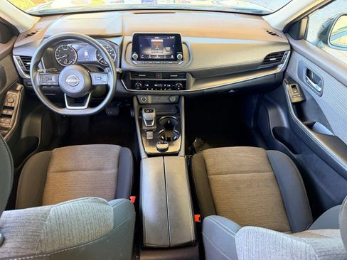 Used 2023 Nissan Rogue SV AWD/4WD image 13