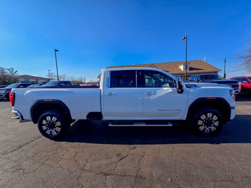 Used 2025 GMC Sierra 3500 Denali w/ Denali Reserve Package AWD/4WD image 23