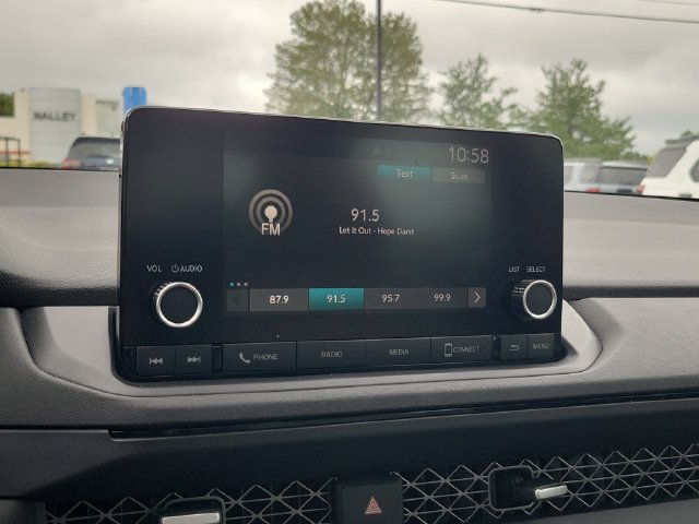 Used 2024 Honda Accord EX image 19