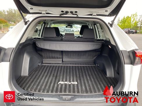 Certified 2024 Toyota RAV4 LE AWD/4WD image 13