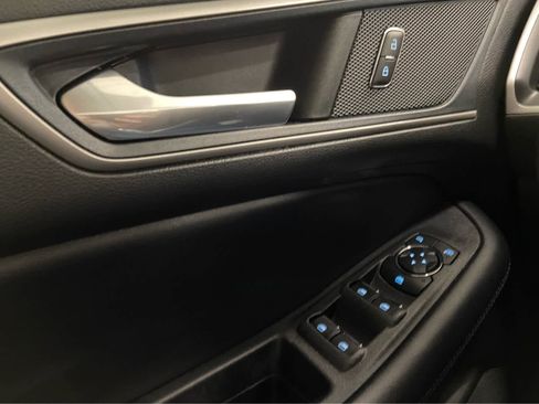 Used 2024 Ford Edge SEL w/ Convenience Package image 28