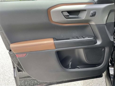 New 2025 Ford Bronco Sport Outer Banks image 17