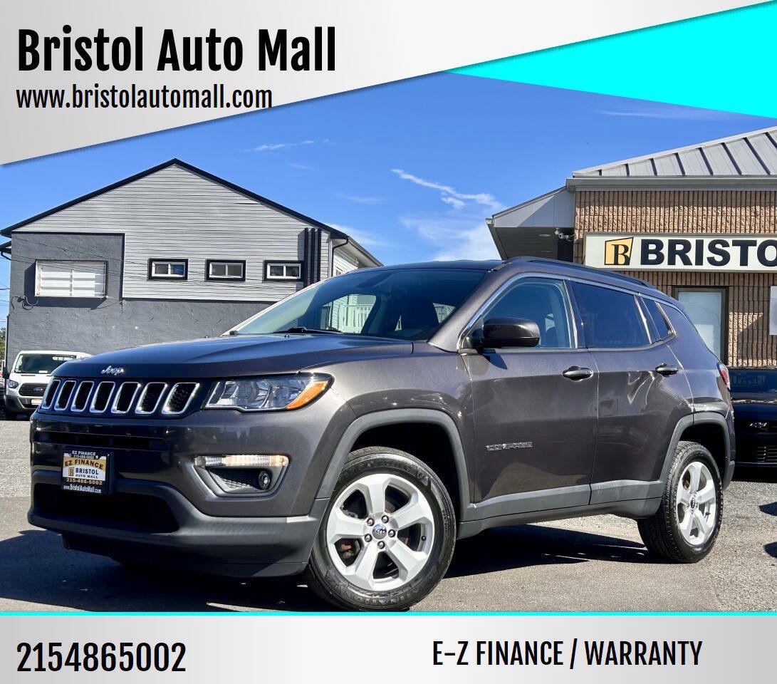 Used 2017 Jeep Compass Latitude w/ Cold Weather Group AWD/4WD image 1