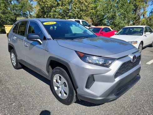 Used 2022 Toyota RAV4 LE image 2