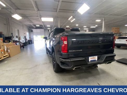Used 2020 Chevrolet Silverado 1500 LT Trail Boss AWD/4WD image 9