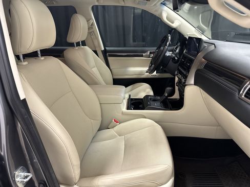 Certified 2023 Lexus GX 460 Premium AWD/4WD image 34