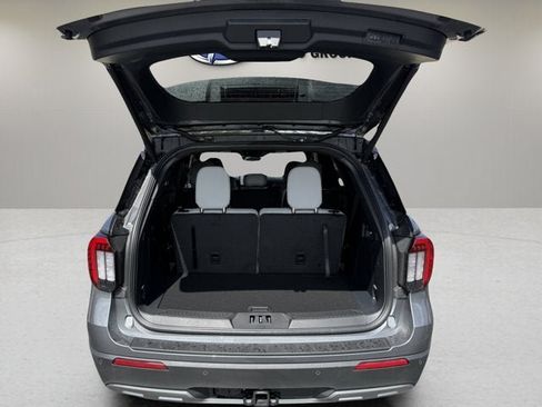 New 2027 Ford Explorer Active w/ Active Comfort Package AWD/4WD image 6