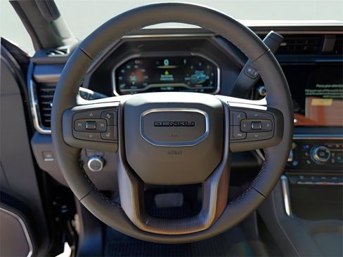 New 2025 GMC Sierra 3500 Denali Ultimate image 11