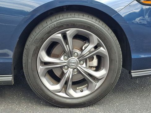 Used 2024 Honda Accord EX image 8