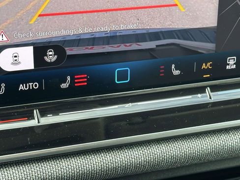 New 2025 Volkswagen Tiguan S AWD/4WD image 21