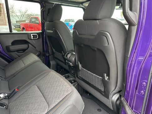 New 2026 Jeep Gladiator Mojave image 44