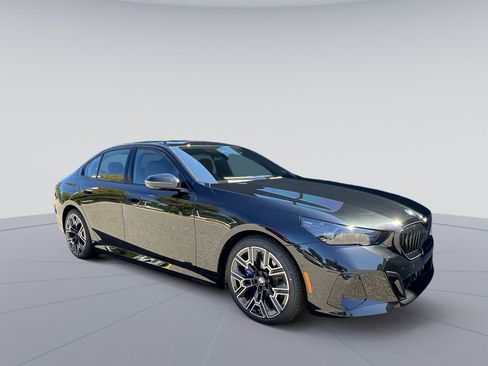 New 2026 BMW i5 eDrive40 w/ M Sport Package image 7