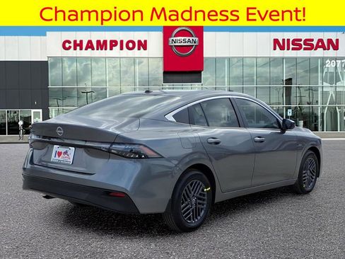 New 2026 Nissan Sentra SV w/ Floor Mat Package image 7