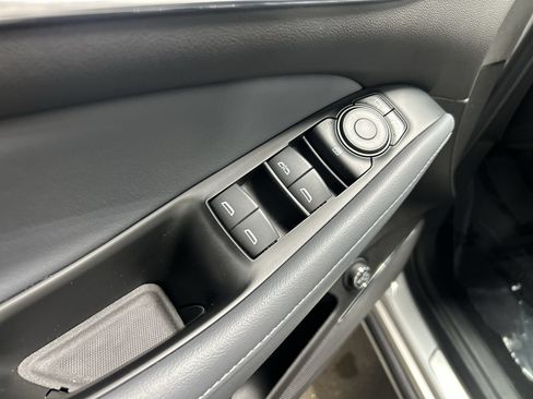 Used 2024 Buick Enclave Essence w/ LPO, Floor Liner Package AWD/4WD image 24