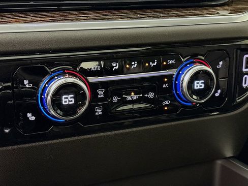 New 2026 GMC Sierra 1500 Elevation w/ Elevation Premium Package image 16