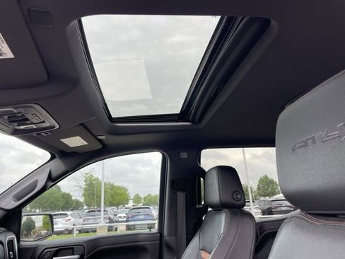 Used 2019 GMC Sierra 1500 AT4 w/ AT4 Premium Package AWD/4WD image 27