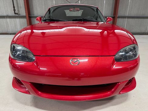 Used 2004 MAZDA MX-5 Miata MAZDASPEED image 32