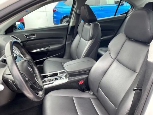 Used 2019 Acura TLX FWD image 11