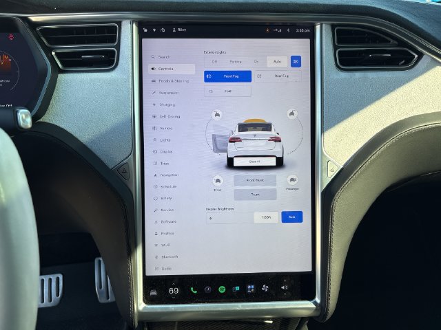 Used 2016 Tesla Model X Performance AWD/4WD image 38
