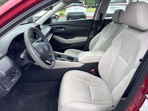 Used 2023 Honda Accord LX image 9