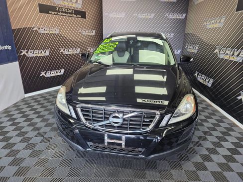 Used 2012 Volvo XC60 T6 R-Design image 4