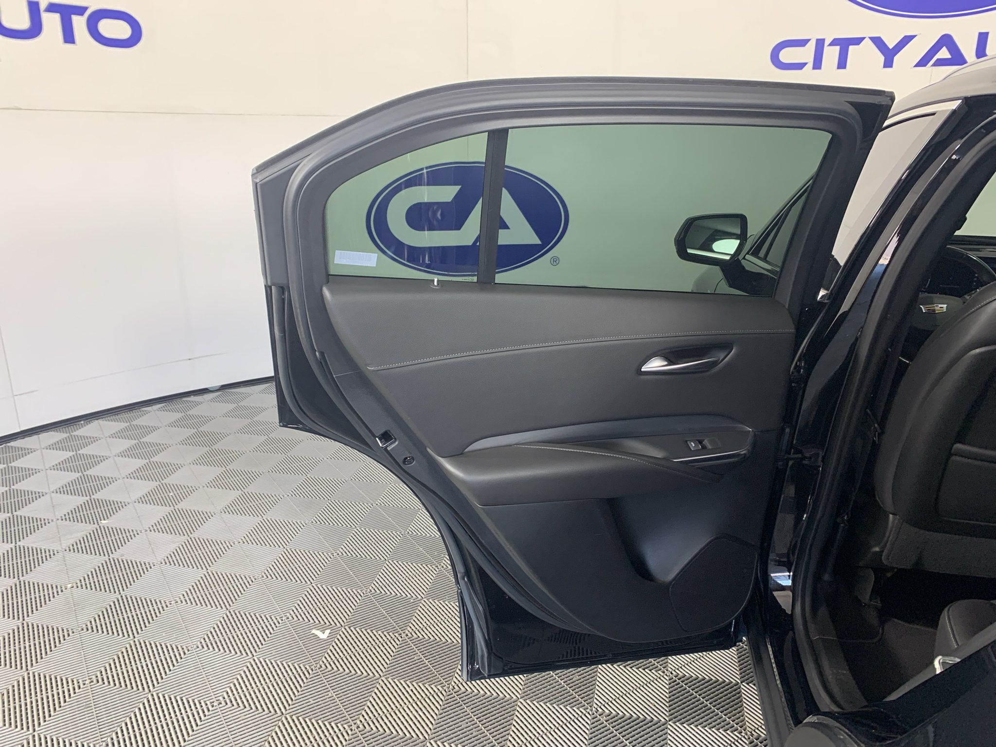 Used 2024 Cadillac XT4 Premium Luxury AWD/4WD image 29