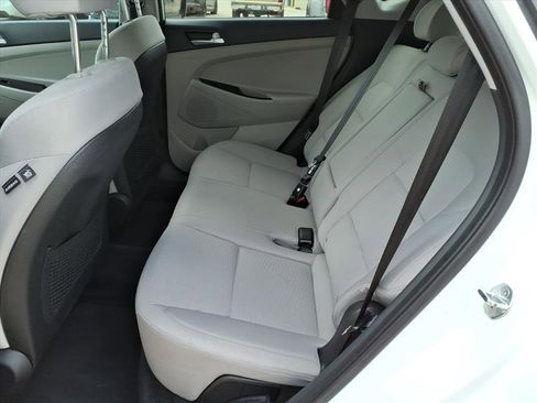 Used 2021 Hyundai Tucson Value image 12