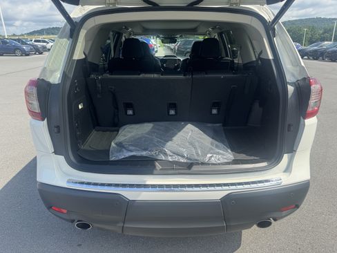 Used 2026 Subaru Ascent Limited AWD/4WD image 5