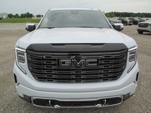 New 2026 GMC Sierra 1500 Denali Ultimate AWD/4WD image 11