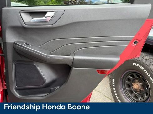 Used 2024 Ford Escape ST-Line AWD/4WD image 39