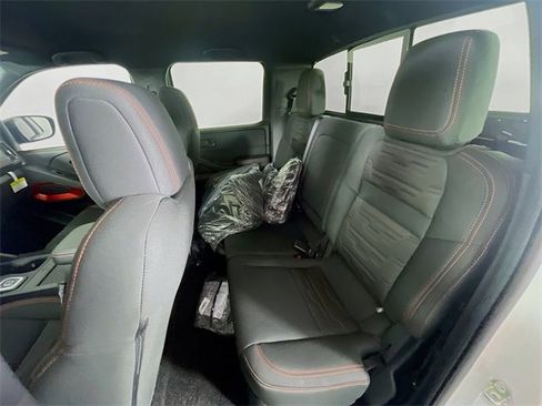 New 2026 Nissan Frontier PRO-4X w/ Pro-4x Convenience Package image 14