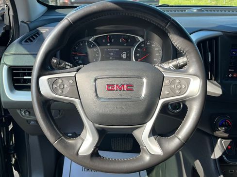 Used 2021 GMC Terrain SLE w/ Driver Convenience Package image 13