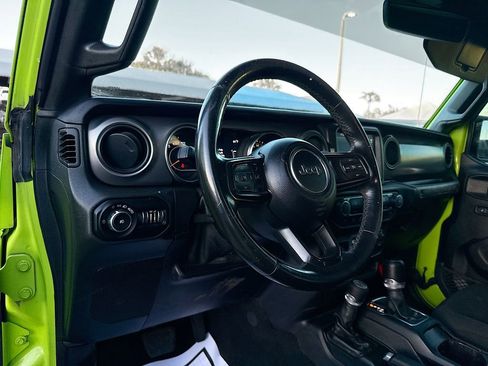 Used 2021 Jeep Wrangler Willys image 10