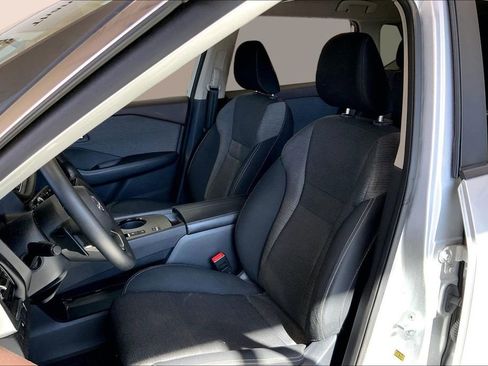 Used 2022 Nissan Rogue SV image 15