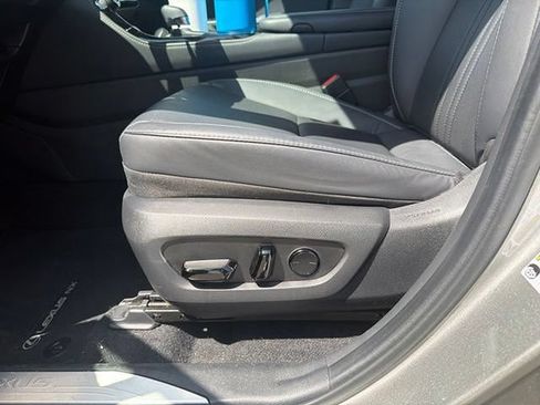 Used 2024 Lexus NX 350 AWD image 7